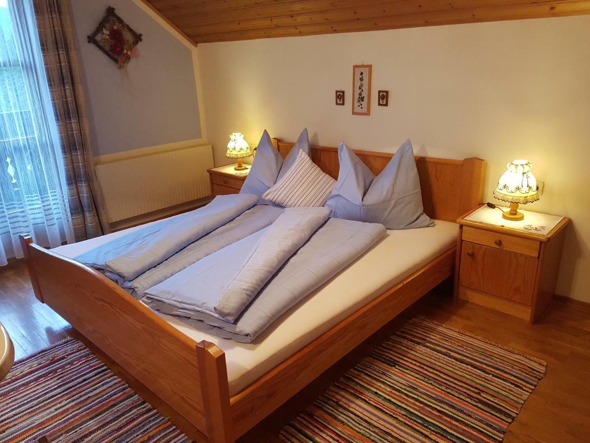 Biohof Poinsitgut Farm stay *