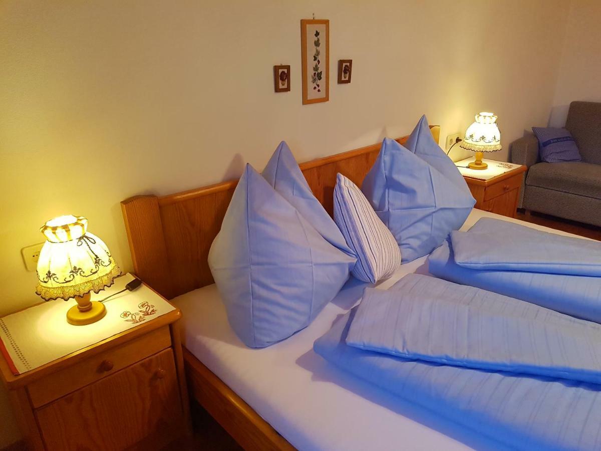 Farm stay Biohof Poinsitgut